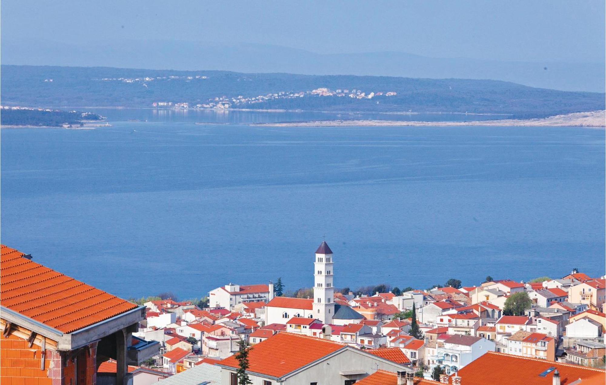 Nice Apartment In Crikvenica With Wifi Luaran gambar
